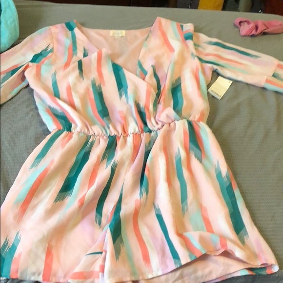 Romper - Picture 1 of 4